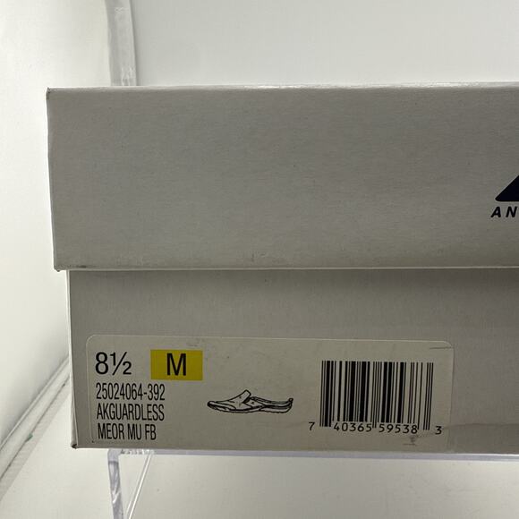 Anne Klein AK Sport Women's Guard less Slip-on Shoes Sneaker Red Size 8.5 NWB - Picture 8 of 9